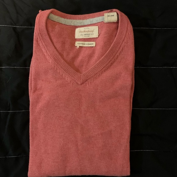 Vintage Style Red Men’s Sweater Size Medium - Picture 2 of 4